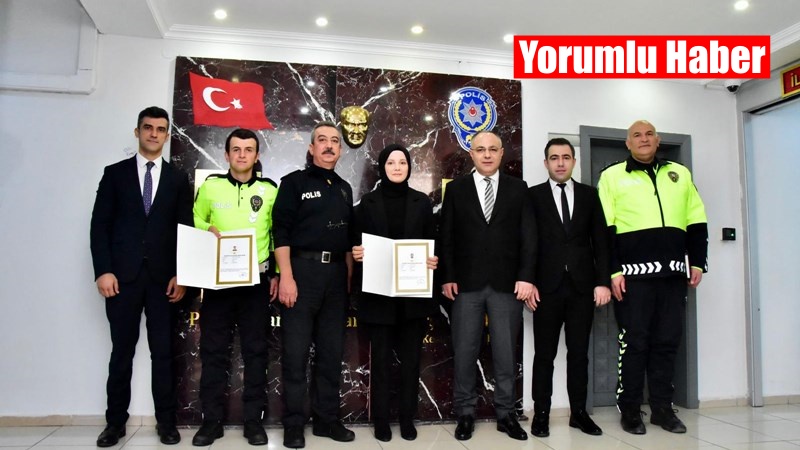 Gümüşhane İl Emniyet Müdürü İsmail Karasakal, göstermiş oldukları başarılı ve