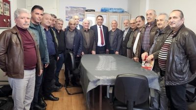 Gümüşhane Belediye Başkanı Vedat Soner Başer, Trabzon Gümüşhaneliler Derneği’ni ziyaret