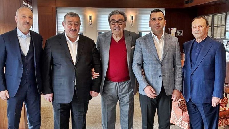 Kelkit Kaymakamı Kadir Algın, Kelkit Belediye Başkanı Ünal Yılmaz ve