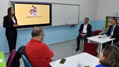 Gümüşhane Merkez İlçe Bağlarbaşı Mahallesi’nde bulunan Fevzipaşa İlkokulu’nda gerçekleştirilen “Anne