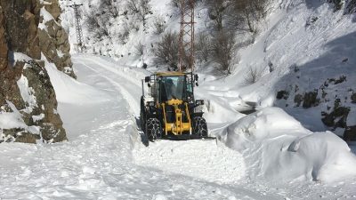 Gümüşhane’nin Kürtün İlçesi’nde Ekinciler – Yaylalı grup yoluna dün düşen