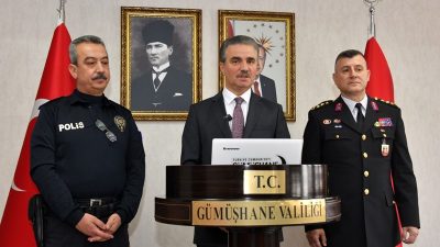 Gümüşhane Valisi Aydın Baruş, her ay düzenli olarak gerçekleştirilen ve