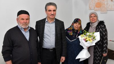 Gümüşhane Valisi Aydın Baruş Eşi Nagihan Baruş’la 8 Mart Dünya