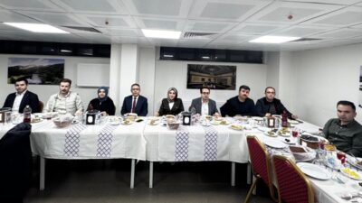 Gümüşhane Adliyesi’nde adliye çalışanları ile ailelerinin katıldığı iftar programı düzenlendi.