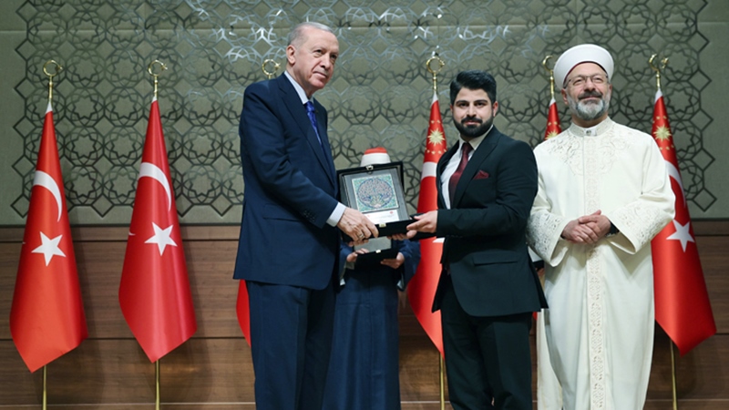 Cumhurbaşkanı Recep Tayyip Erdoğan, Cumhurbaşkanlığı Konferans Salonu’nda düzenlenen “Türkiye 10.