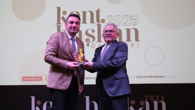 Şiran Belediye Başkanı Abdulbaki Kara 2025 Kent Başkan Hizmet Ödülleri