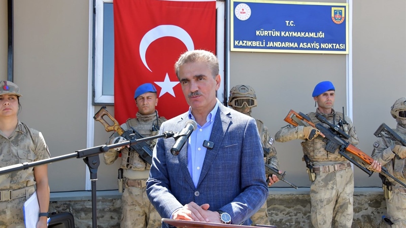 Gümüşhane’nin Kürtün ilçesine bağlı Kazıkbeli Yaylası’nda vatandaşların huzur ve güvenliğinin