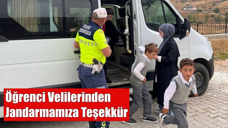 Gümüşhane Jandarması’nın eğitime verdiği destek velilerin takdirini topladı. Gümüşhane İl