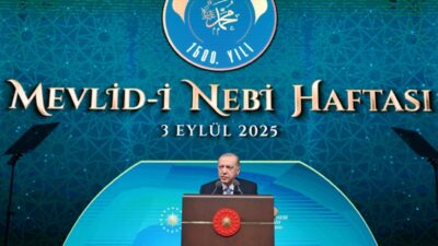 “Peygamber Efendimizin Aleyhissalatü Vesselam, mümtaz ve mübarek hayatı bütün insanlık