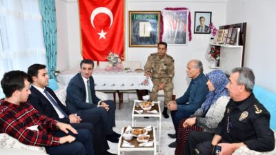 Gümüşhane Valisi Aydın Baruş, Torul ilçesinde köy ve mahalle muhtarlarıyla