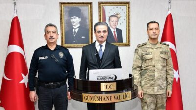 Gümüşhane Valisi Aydın Baruş, İl Emniyet Müdürü İsmail Karasakal ve