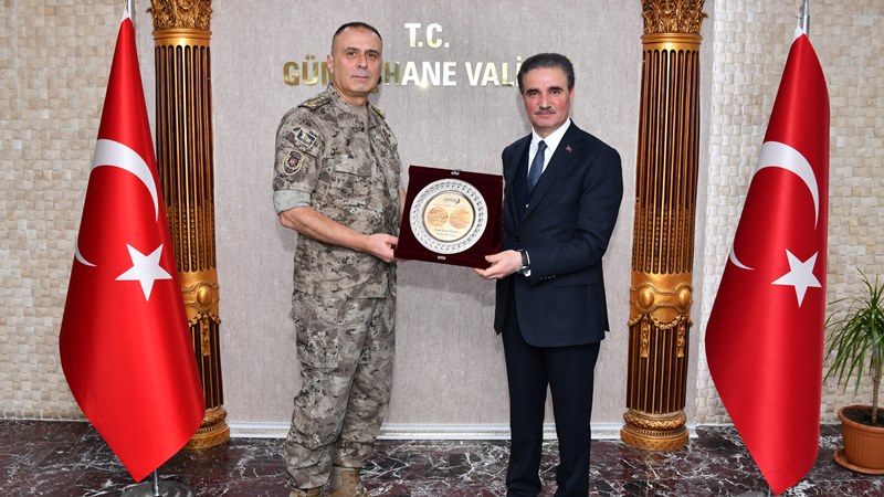 Gümüşhane Valisi Aydın Baruş, Gümüşhane’yi ziyaret eden Emniyet Genel Müdürlüğü