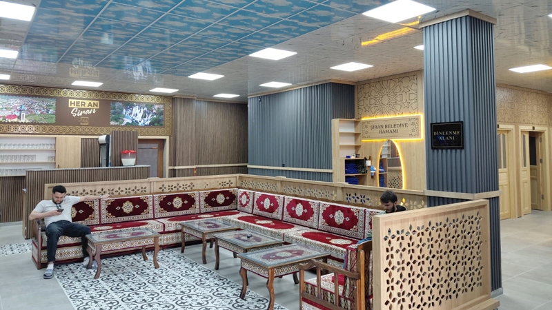 56 gün süren kapsamlı yenileme çalışmasının ardından Şiran Belediye Hamamı