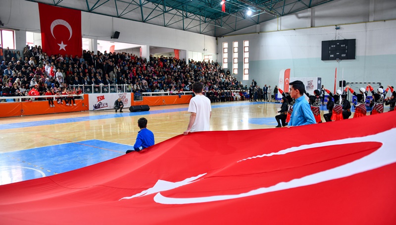 19 Mayıs Atatürk’ü Anma, Gençlik ve Spor Bayramı Gümüşhane’de olumsuz